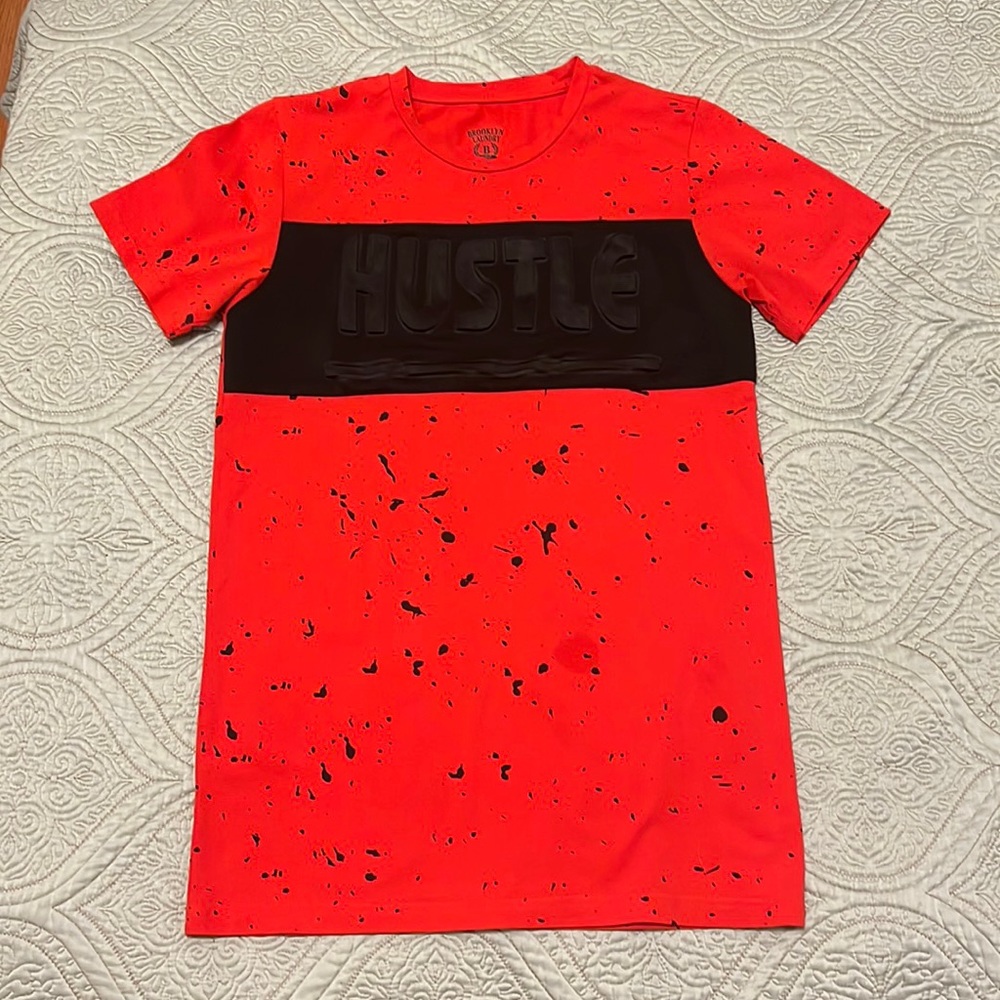 Red HUSTLE T-shirt